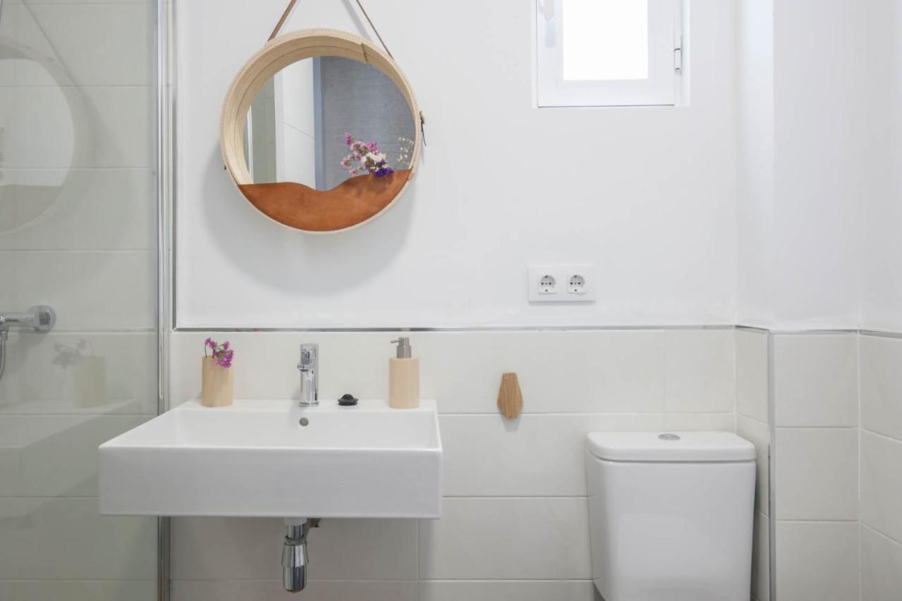 Spectacular Modern Apartment In The City Center 세비야 외부 사진